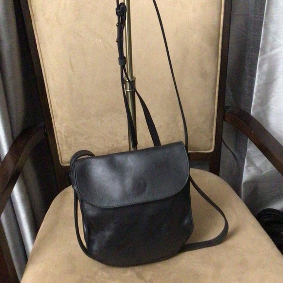 Roots Handbags - Roots Black Leather Crossbody Bag